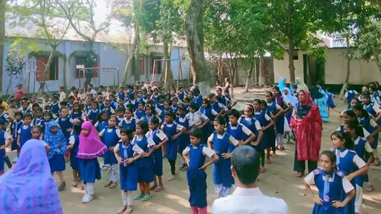 রোজার ছুটির ঘাটতি পোষাতে শনিবারও খোলা থাকবে সরকারি প্রাথমিক বিদ্যালয়