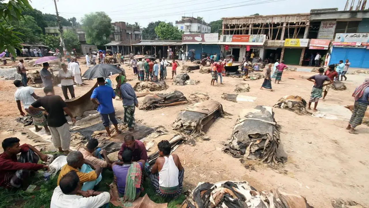 এক সময়ের জমজমাট রাজারহাটে এখন লোকসান আর অনিশ্চয়তার দীর্ঘশ্বাস