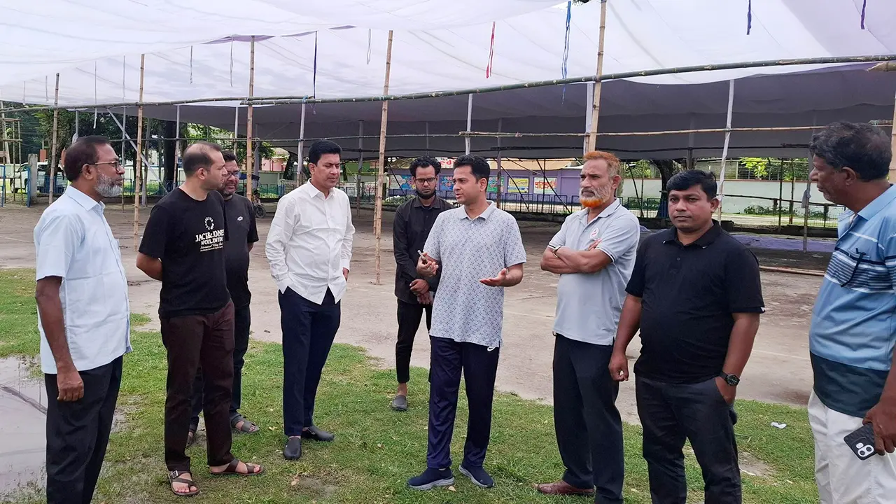 ৮ ঘণ্টার মধ্যে বর্জ্য অপসারণের ঘোষণা রংপুর সিটি করপোরেশনের