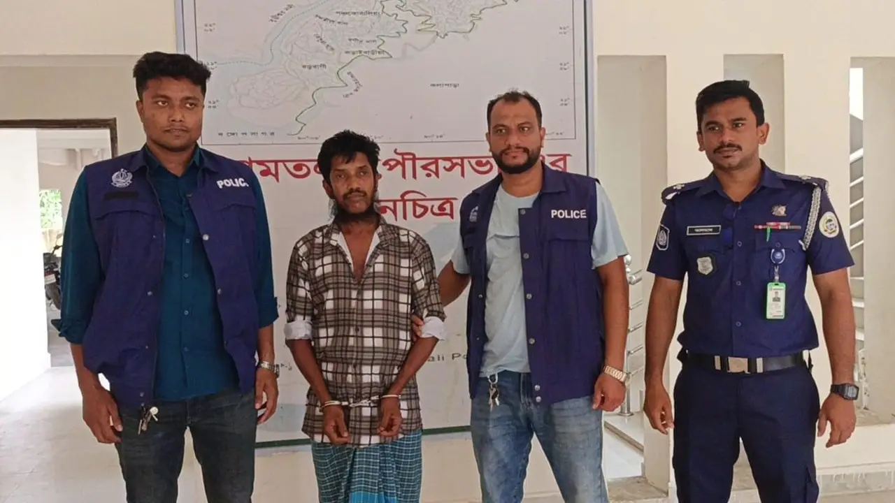 বরগুনায় কিশোরীকে ধর্ষণের অভিযোগে খালু গ্রেপ্তার