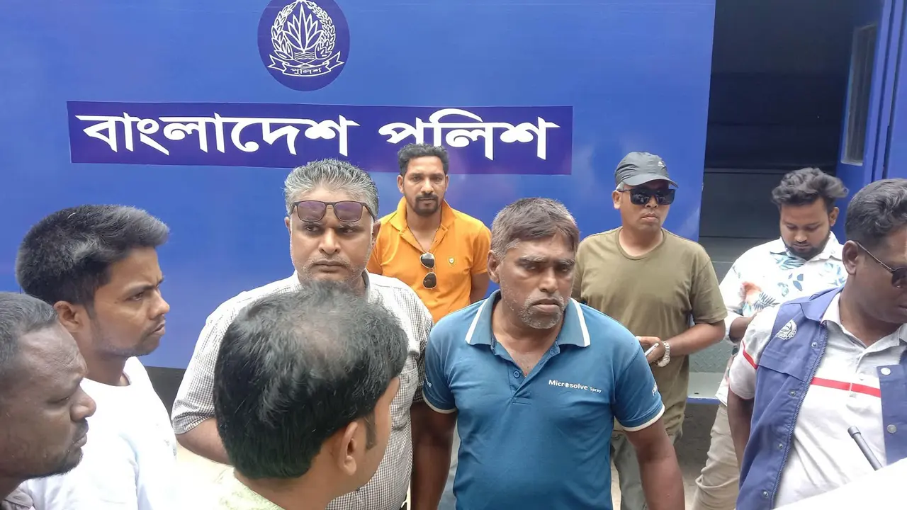 দুই দিন জিম্মির পর সুন্দরবন থেকে এআই কর্মী উদ্ধার, আটক ৩