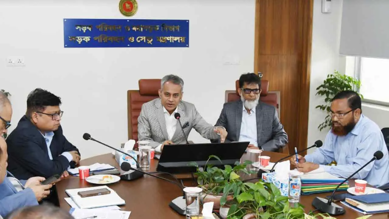 সরকার যেকোনো মূল্যে পরিবহনে শৃঙ্খলা আনতে বদ্ধপরিকর