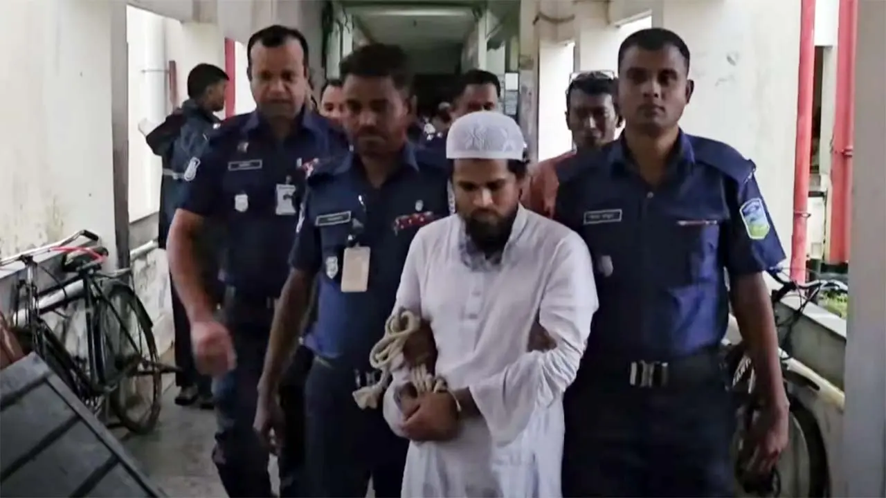 নেত্রকোণায় মাদরাসাছাত্রীকে ধর্ষণ: অভিযুক্ত শিক্ষকের ডিএনএ নমুনা সংগ্রহ