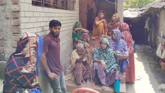 ইসরায়েলের ড্রোন হামলায় নিহত দুই প্রবাসীর বাড়িতে শোকের মাতম