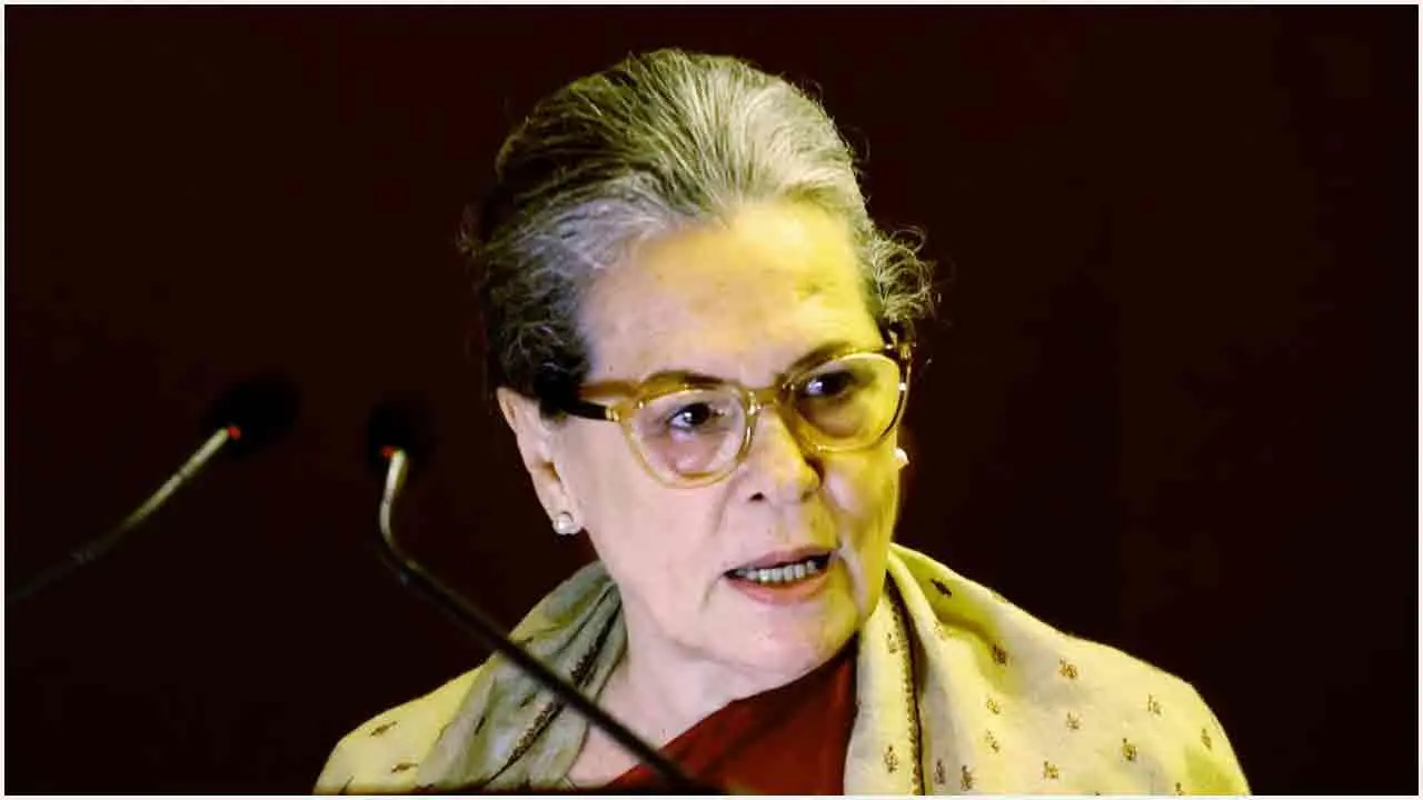 হাসপাতালে সোনিয়া গান্ধী