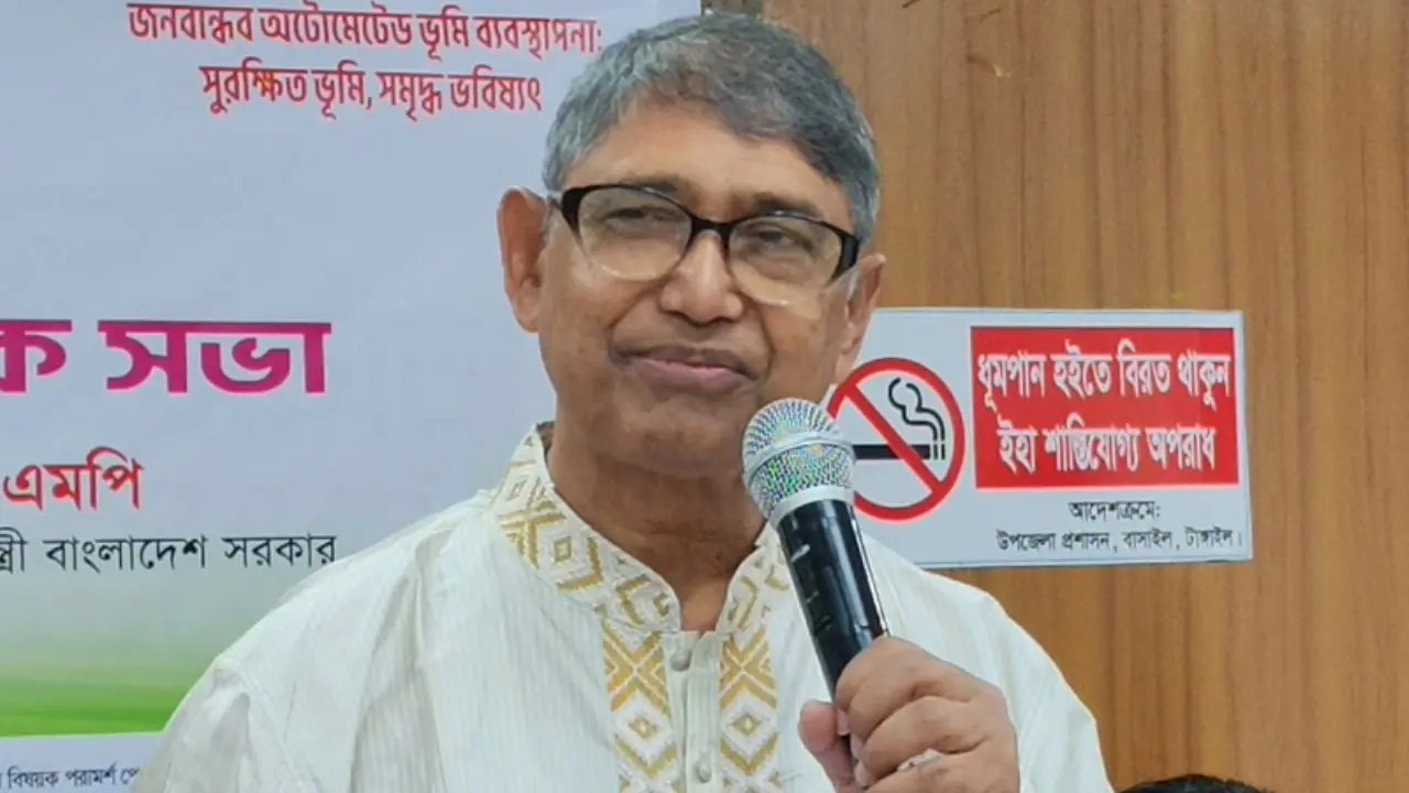 দুর্নীতিকে জিরো টলারেন্সে নিয়ে আসার জন্য কাজ করে যাচ্ছি