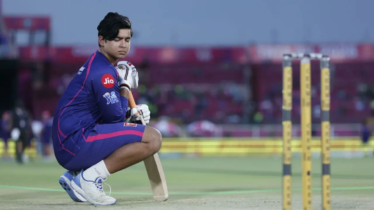 ‘২১ বছর বয়সে ক্রিকেট থেকে অবসর নিতে পারে বৈভব’