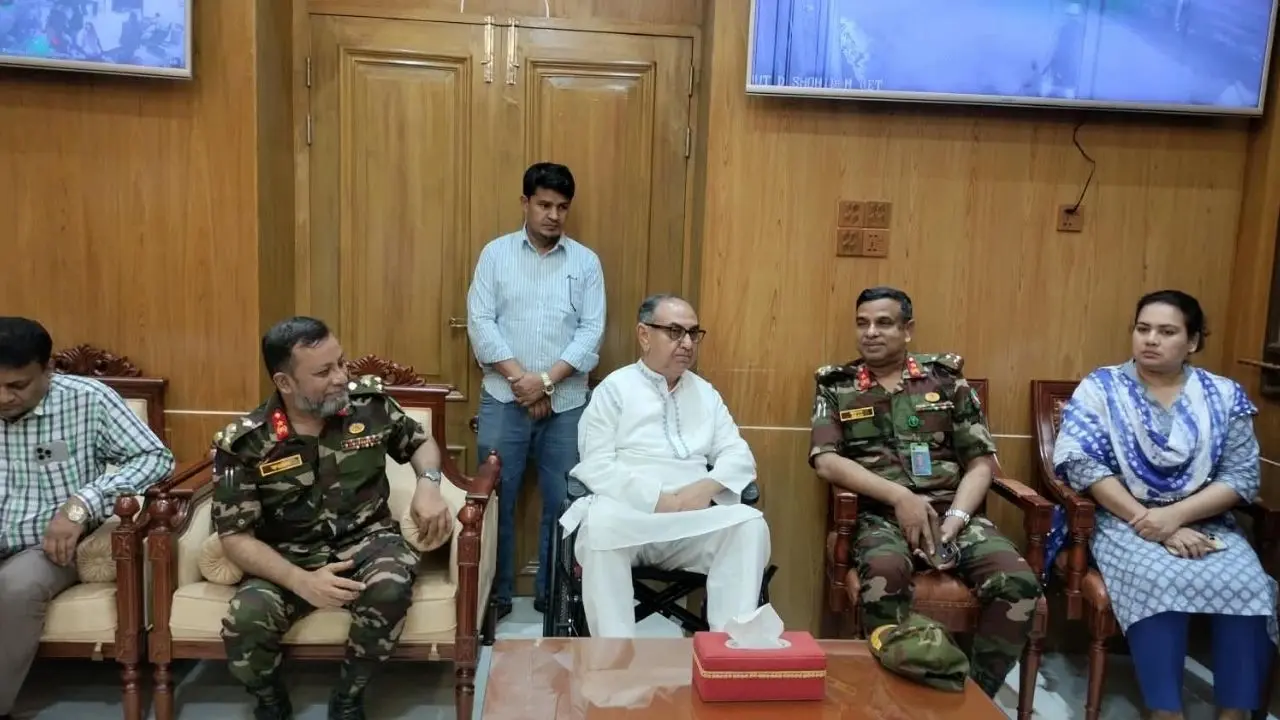 ঢাকা মেডিকেল পরিদর্শনে ব্যবস্থাপনা কমিটির সভাপতি এমপি মির্জা আব্বাস