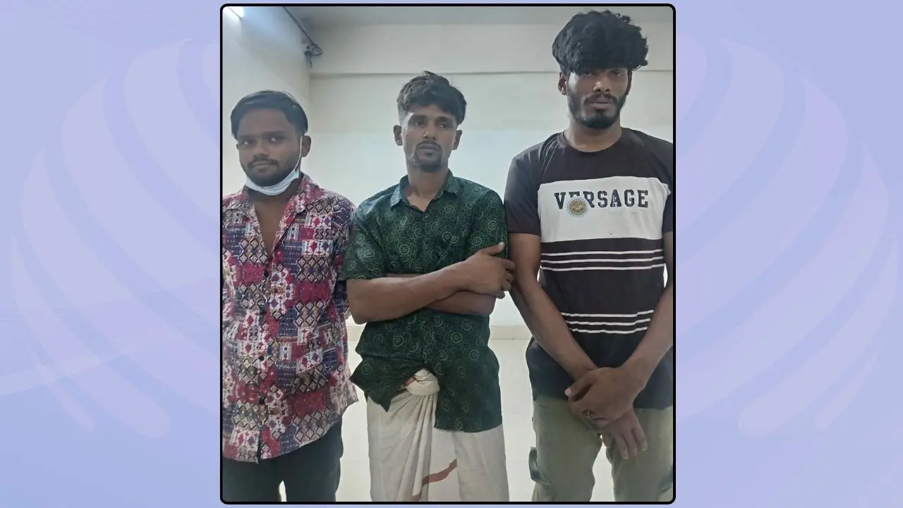অস্ত্র-গোলাবারুদসহ গ্রেফতার চার, বোম ডিসপোজাল ইউনিটের চেষ্টায় ডিফিউজ