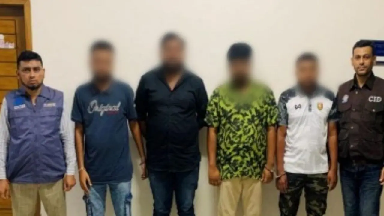 অনলাইন বেটিং ও অর্থপাচার চক্রের ৪ সদস্য গ্রেপ্তার