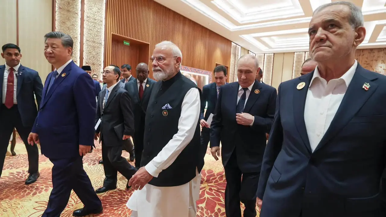ব্রিকস সম্মেলনের যৌথ ঘোষণায় যুদ্ধ ও শুল্কের প্রতি নিন্দা প্রকাশ