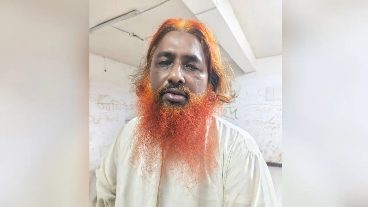 মোহাম্মদপুরে মাদ্রাসা ছাত্রকে রুমে নিয়ে বলাৎকার, শিক্ষক আটক