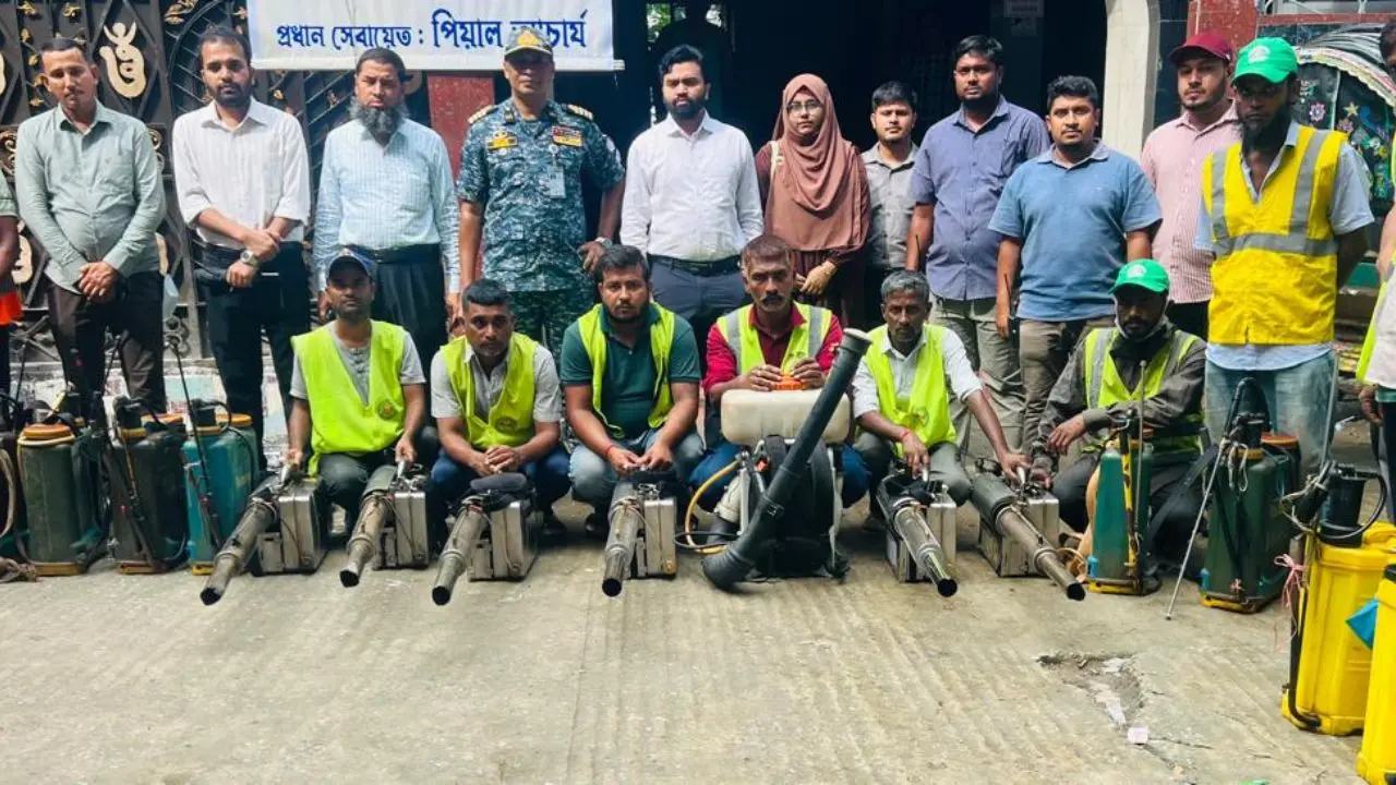 ডেঙ্গু-চিকুনগুনিয়া প্রতিরোধে চসিকের ক্রাশ প্রোগ্রাম
