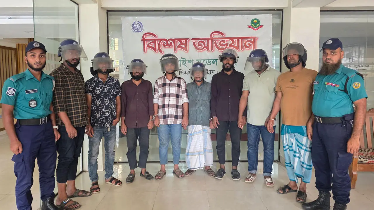বন বিভাগের পরিত্যক্ত কটেজ থেকে অপহৃত ব্যবসায়ী উদ্ধার, গ্রেপ্তার ৮