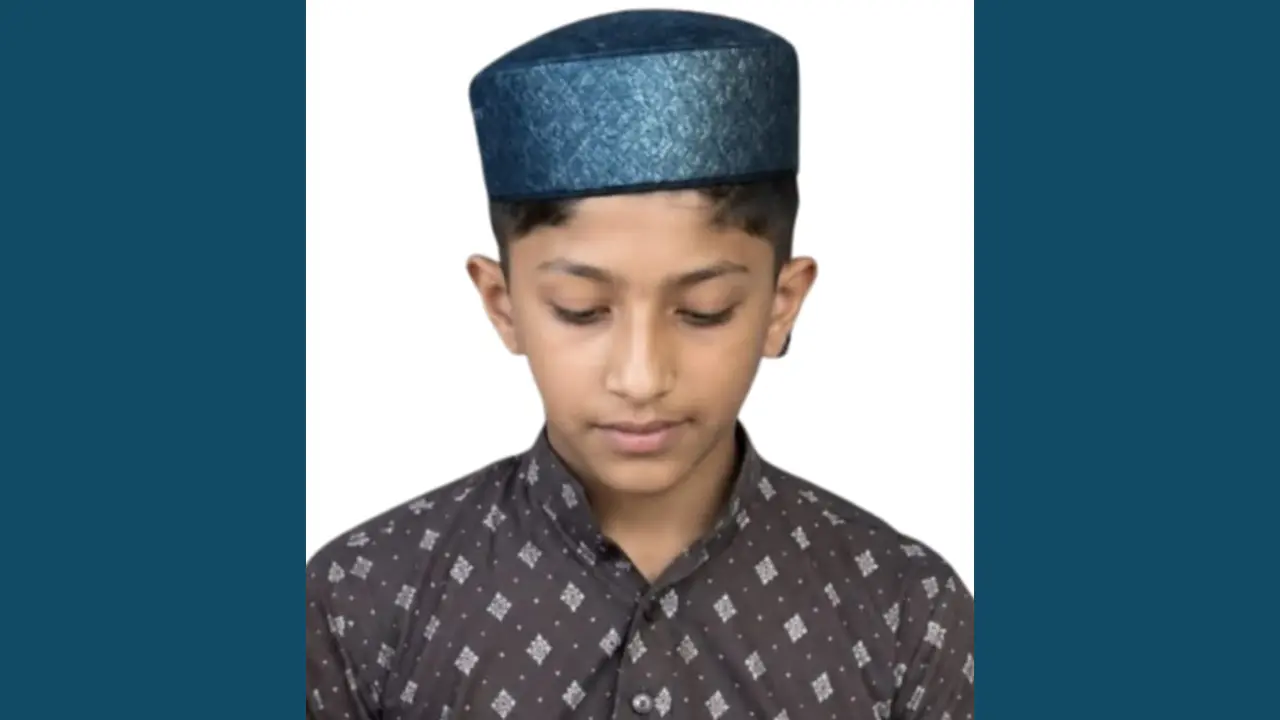 রাস্তা পারাপারের সময় মাইক্রোবাসের ধাক্কায় প্রাণ গেল মাদরাসাছাত্রের