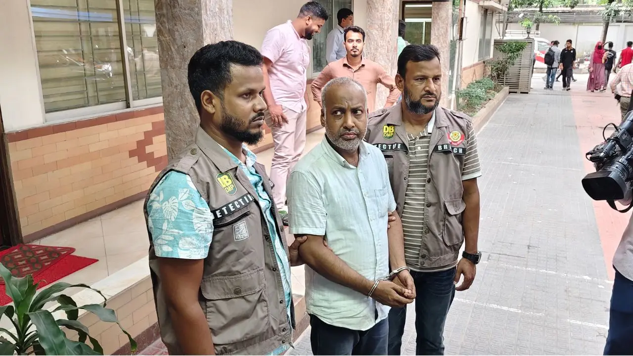 মিরপুরে আধিপত্য বিস্তারে সক্রিয় শ্যুটার জাকির অস্ত্রসহ গ্রেপ্তার