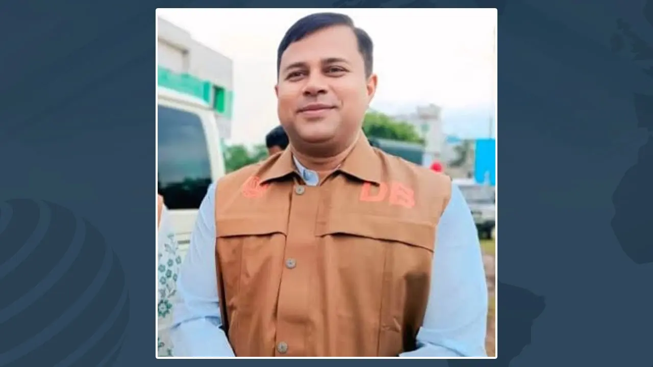 ‘বিতর্কের’ মুখে ডিবি থেকে প্রত্যাহার, এবার ঈশ্বরগঞ্জের ওসি সাজ্জাদ