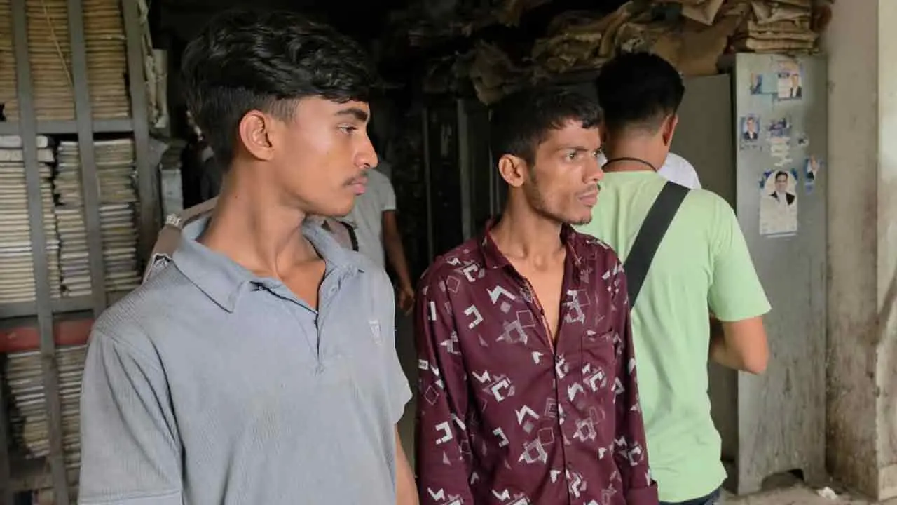 এক্সপ্রেসওয়েতে মরদেহ : সুপারভাইজার-হেল্পারের দোষ স্বীকার, চালক রিমান্ডে