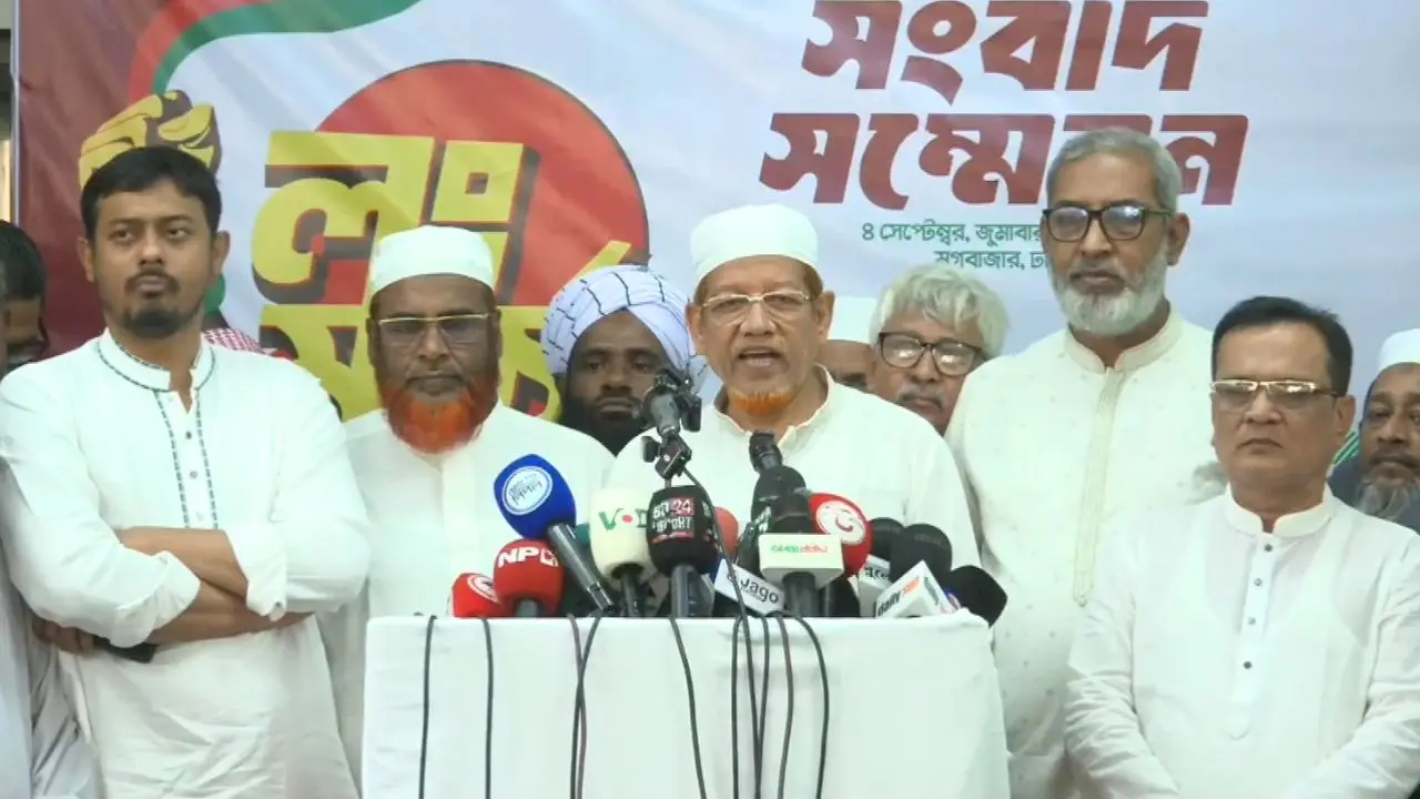 আমরা কোনো দলের বিরুদ্ধে নয়, দেশের মানুষের জন্য আন্দোলন করছি
