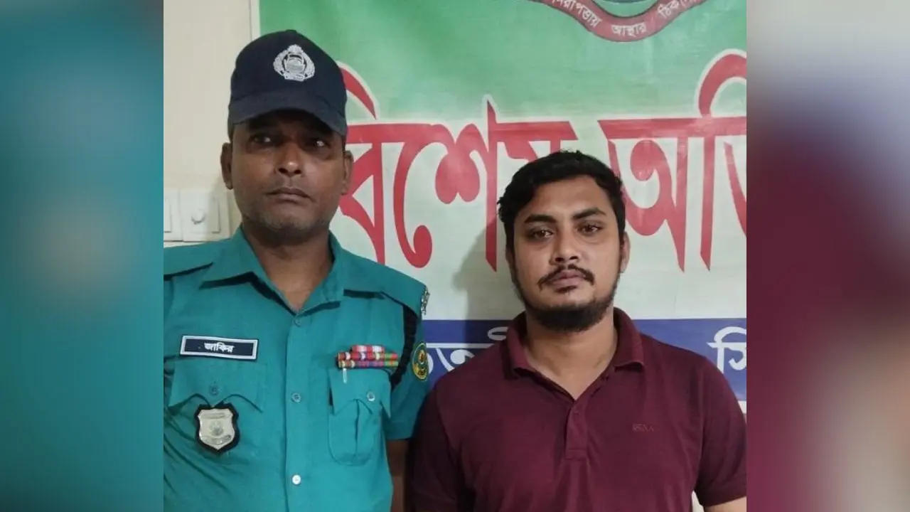 চট্টগ্রামে হক ইলেকট্রনিকসের অর্থ আত্মসাৎ মামলায় কর্মচারী গ্রেপ্তার