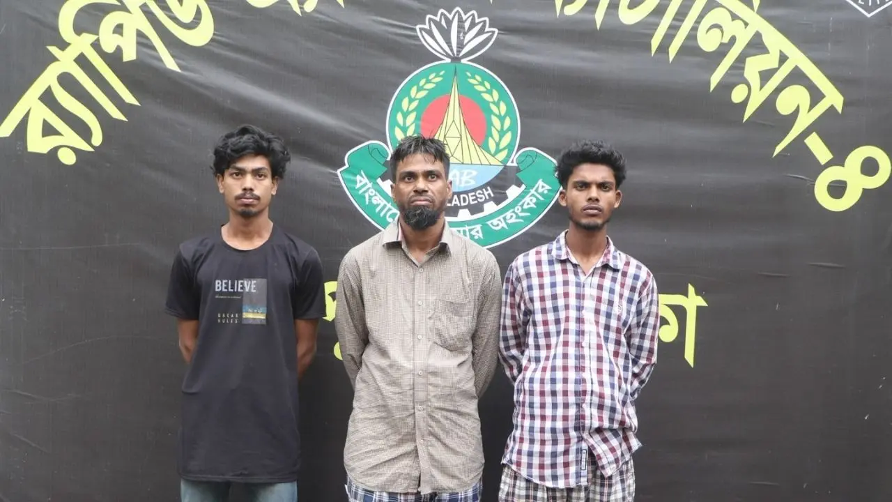 মাতাল অবস্থায় গুলি করেন স্বামী নিজেই, অস্ত্র লুকাতে দেন ছেলেকে
