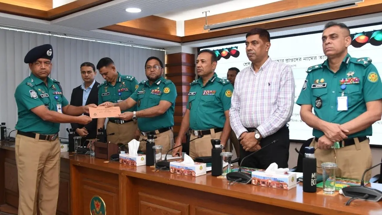 ডিএমপির আগস্টের সেরা মিরপুর বিভাগ, শ্রেষ্ঠ থানা মিরপুর মডেল