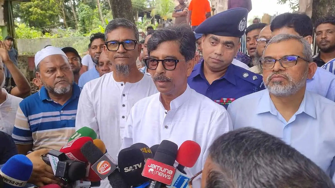 দুর্নীতির প্রশ্নে সরকারের জিরো টলারেন্স নীতি রয়েছে : কৃষিমন্ত্রী