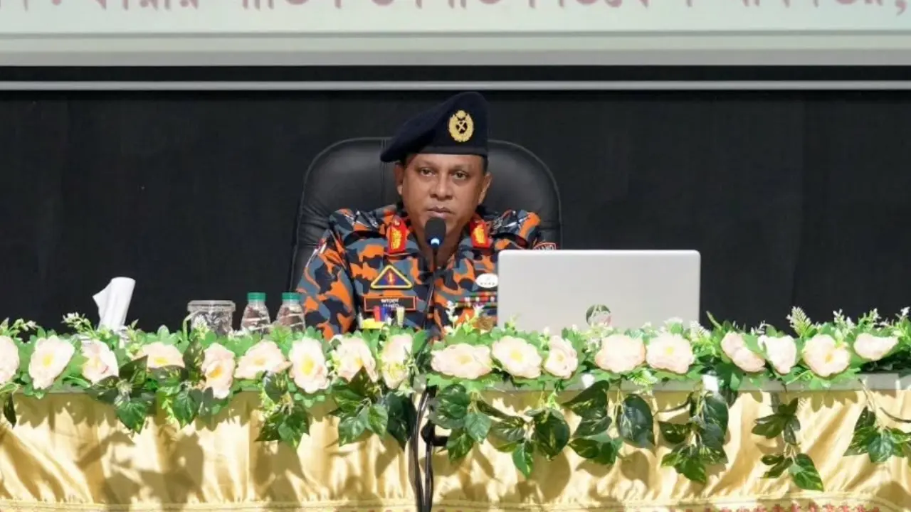 ভালো কাজের মূল্যায়নে কর্মকর্তাদের প্রতি আহ্বান ফায়ার সার্ভিস ডিজির