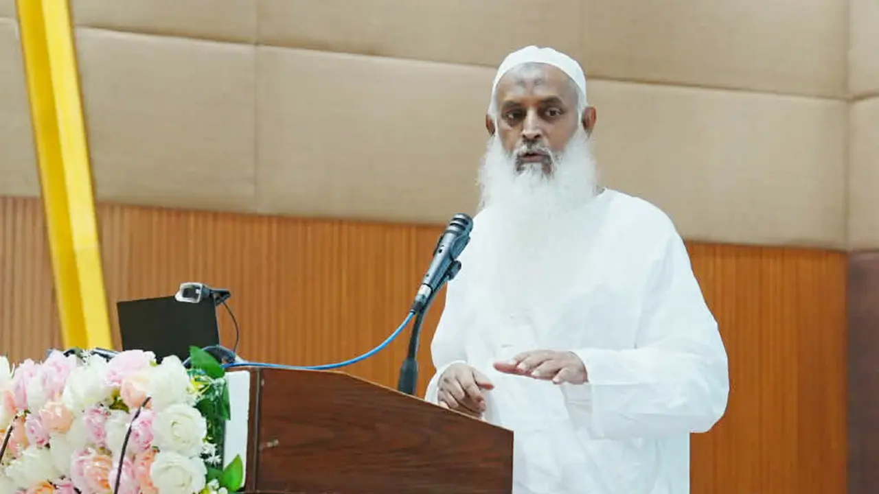 শুধু বক্তৃতা নয়, কাজ দিয়ে মানুষের মন জয় করতে হবে: ধর্মমন্ত্রী