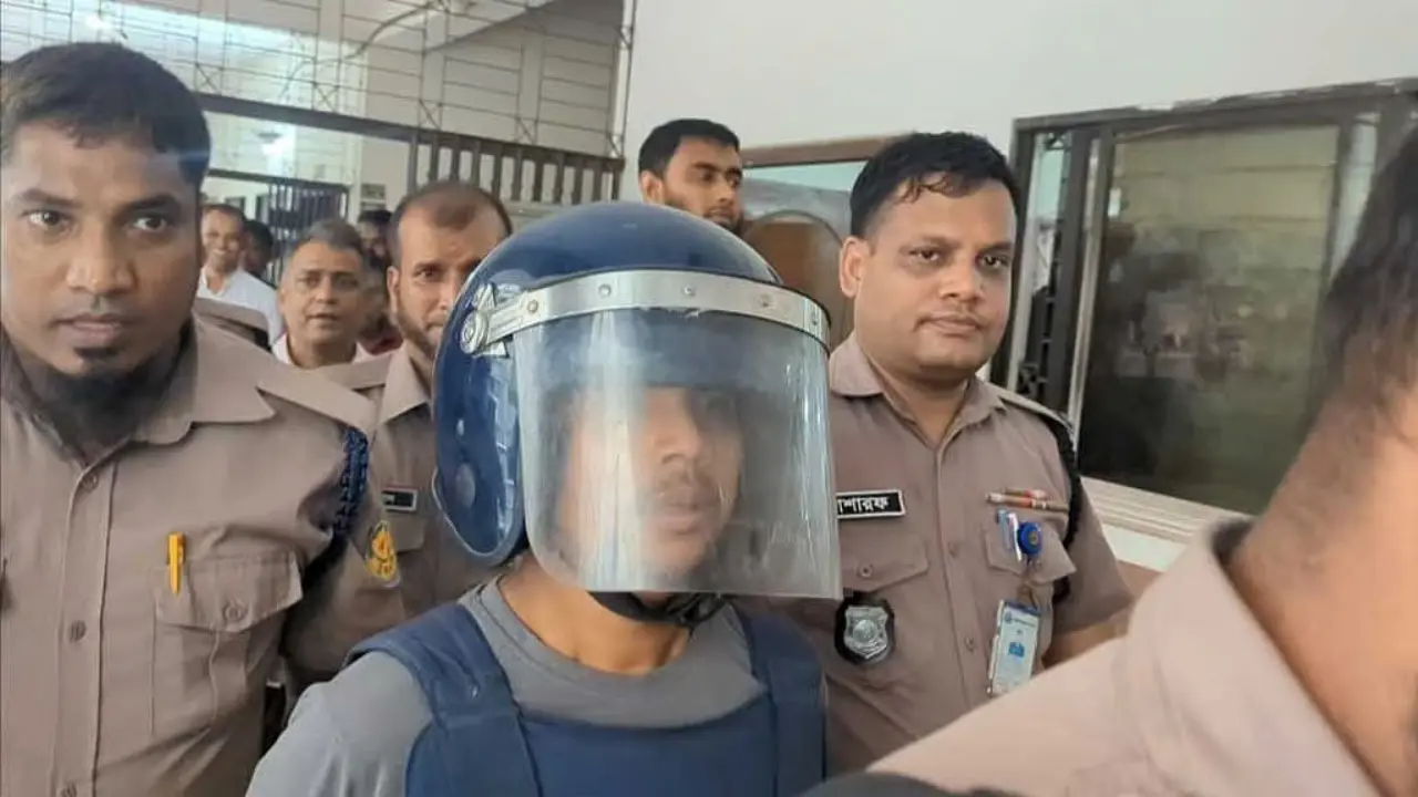 প্রতারণার মামলায় হরিদাস চন্দ্র দুই দিনের রিমান্ডে