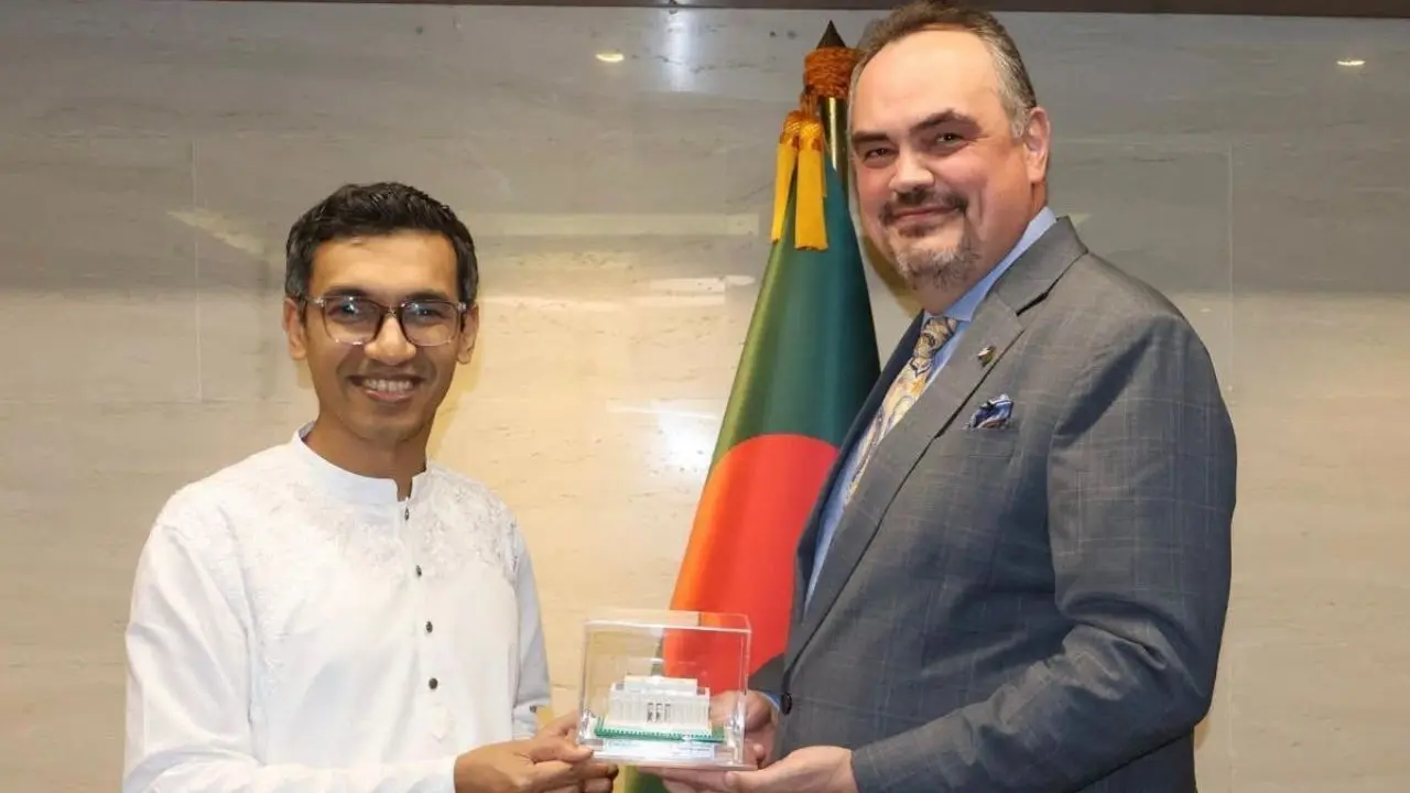 ইনভেস্ট বাংলাদেশের চেয়ারম্যানের সঙ্গে মার্কিন রাষ্ট্রদূতের বৈঠক