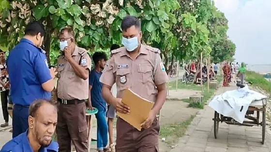 যমুনা নদী থেকে অজ্ঞাত কিশোরের মরদেহ উদ্ধার
