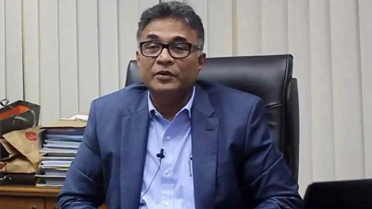 সাবেক মুখ্য সচিব কায়কাউসের সম্পদের খোঁজে দুদক
