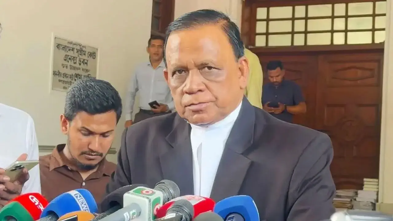 সুপ্রিম কোর্ট বার সভাপতির এক মাসের আল্টিমেটাম