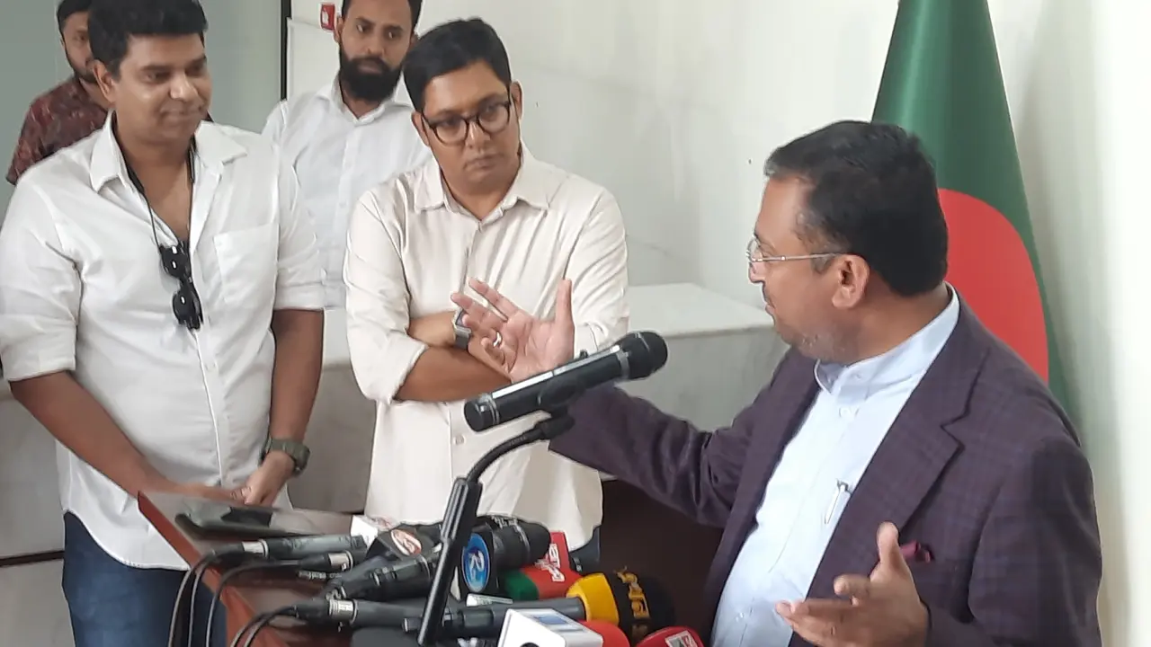 খালি ভারতের কথা ভাবলে চলবে না, নিজের দেশের কথা ভাবুন