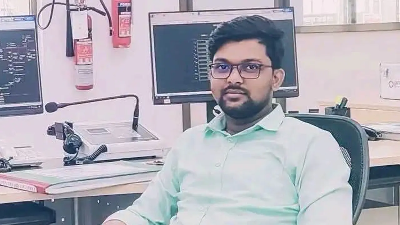 সাতক্ষীরায় বিআরটিসি বাসের চাপায় মোটরসাইকেল আরোহী নিহত