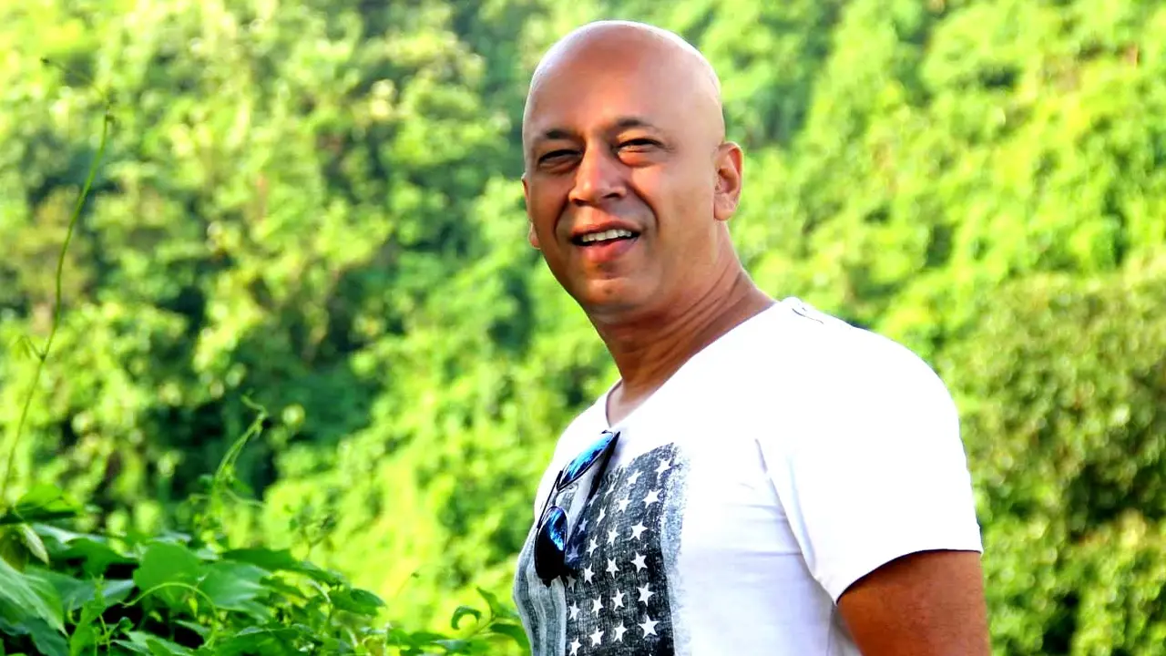 গায়ক-অভিনেতা মুকুল জামিল মারা গেছেন