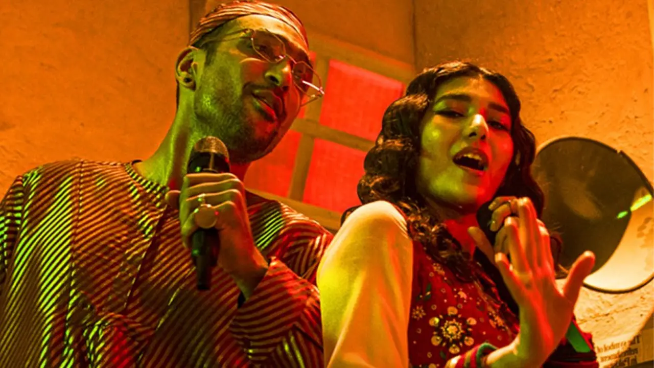 বিলিয়ন ভিউ ছুঁয়ে ইতিহাস গড়ল ‘পাসুরি’