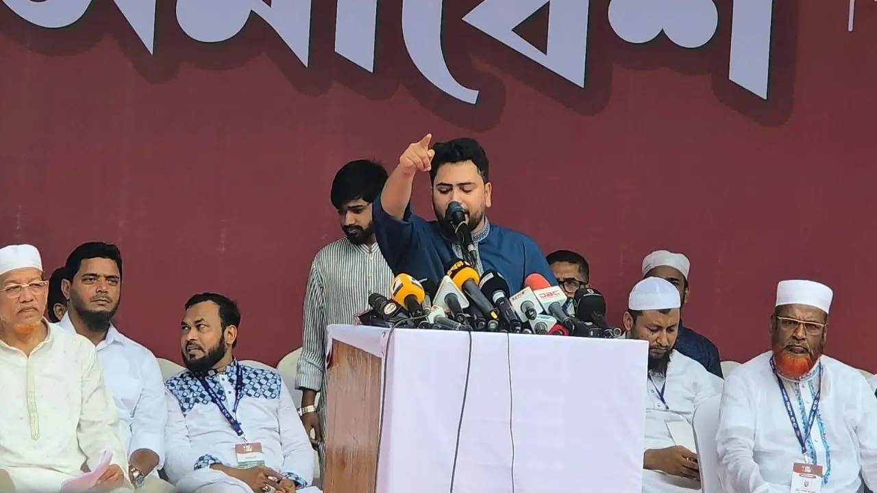 আজকে যত বাধা-বিপত্তি আসুক, আমাদের লং মার্চ চট্টগ্রাম পৌঁছাবেই