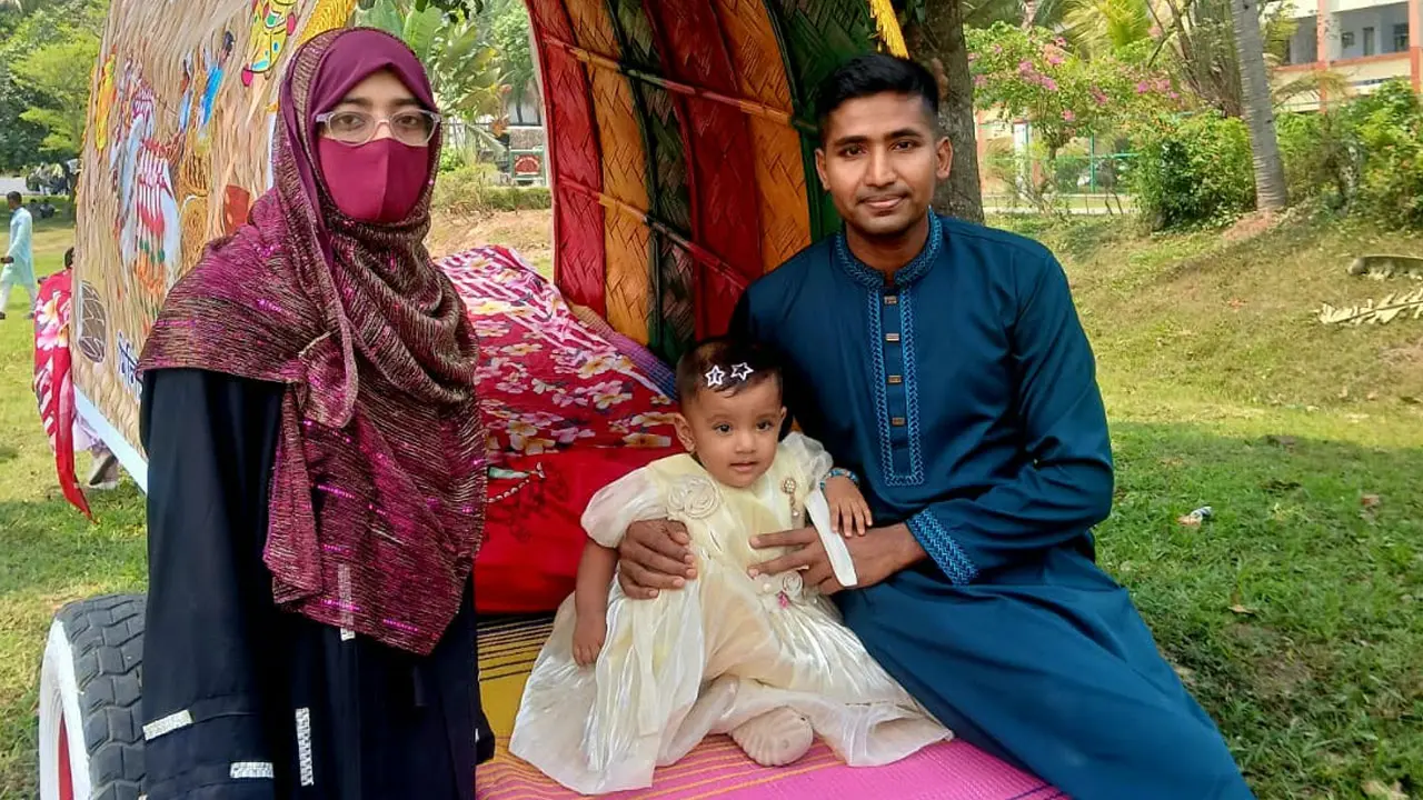 বাবা আর কোনো দিন ফিরবেন না—জানে না সেনাসদস্য পিয়াসের মেয়ে