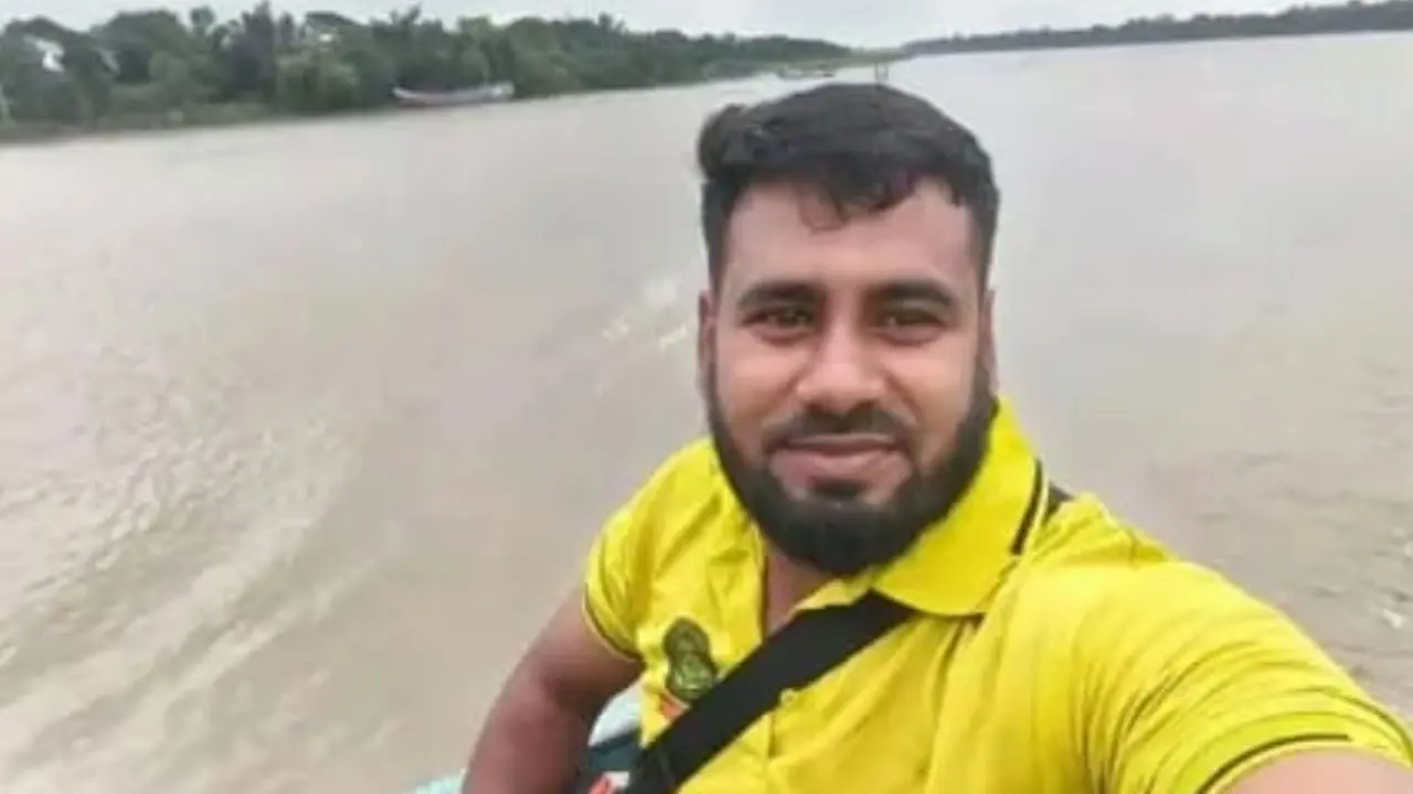 পাকশীতে ট্রলার দুর্ঘটনা : দুই দিন পর নদীতে ভেসে উঠল ছাত্রদল নেতার মরদেহ