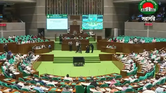 দুর্নীতি, সার সংকট ও প্রধান বিচারপতি প্রসঙ্গে উত্তপ্ত সংসদ