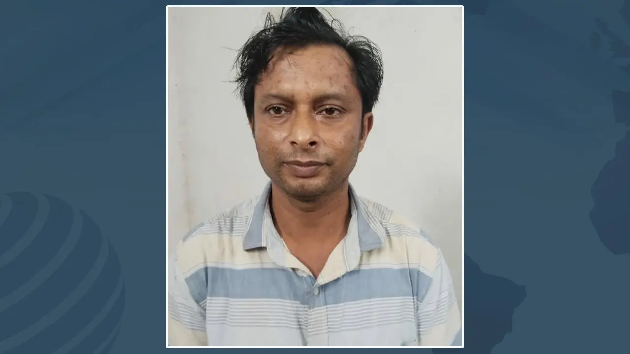 ৫ম শ্রেণির ছাত্রীকে ধর্ষণ চেষ্টার অভিযোগ, শিক্ষক গ্রেপ্তার