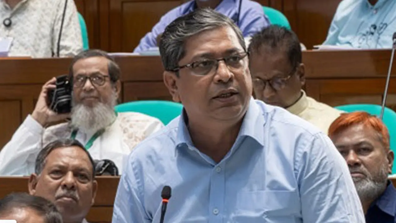 সারের পলাতক ডিলারের শূন্যস্থানে পূরণে ৫ হাজার ডিলার নিয়োগের ঘোষণা