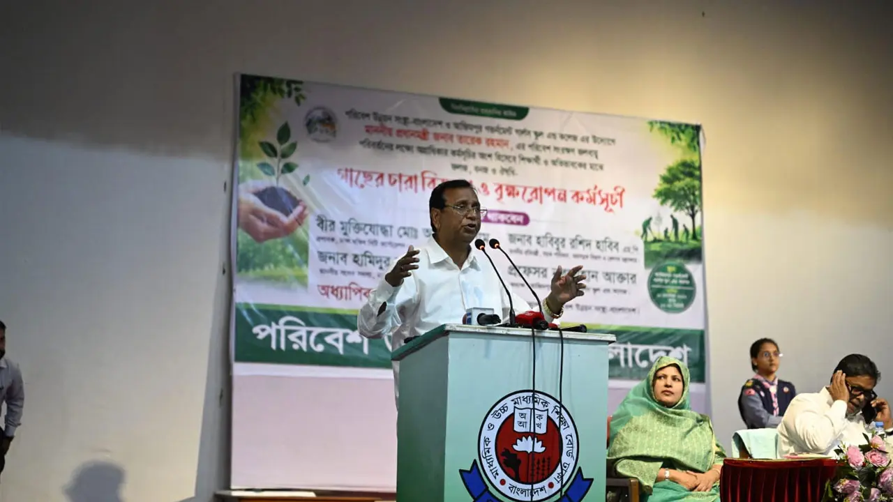 অবহেলায় মশার প্রজনন হলে জেল-জরিমানাসহ কঠোর আইনি ব্যবস্থা