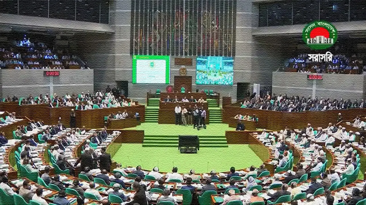 শূন্যপদ পূরণ, ক্যানসার হাসপাতাল চালু ও ট্র্যাকিংয়ে আসছে অটোরিকশা