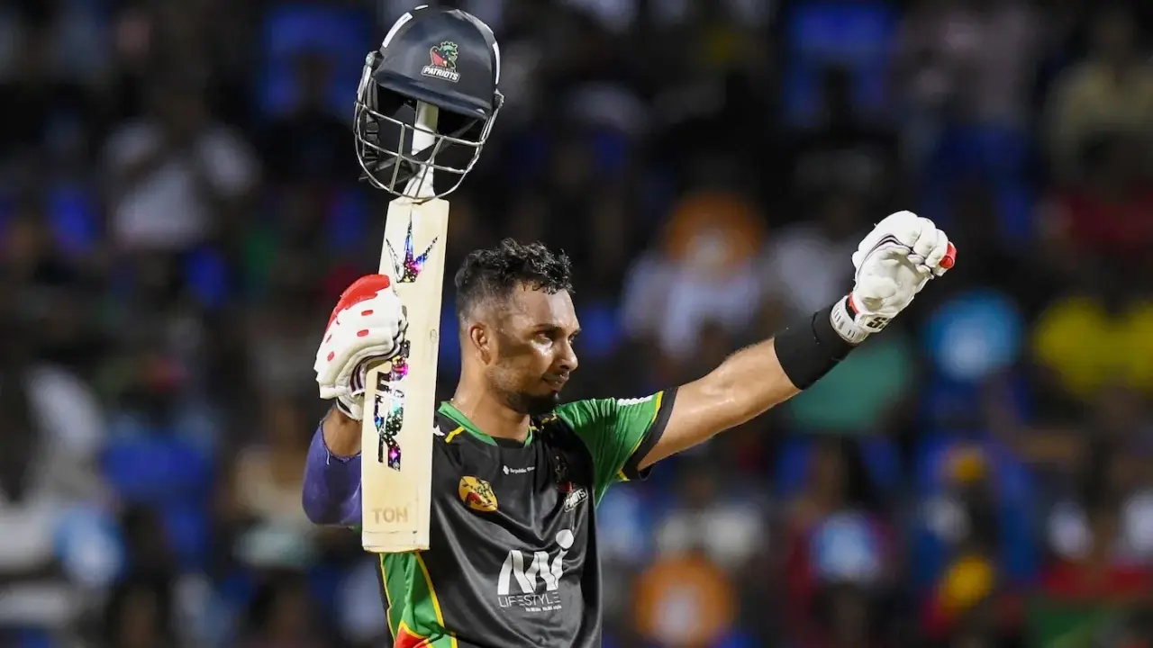 ক্যারিবীয় লিগে দ্রুততম সেঞ্চুরির রেকর্ড গড়লেন শানাকা