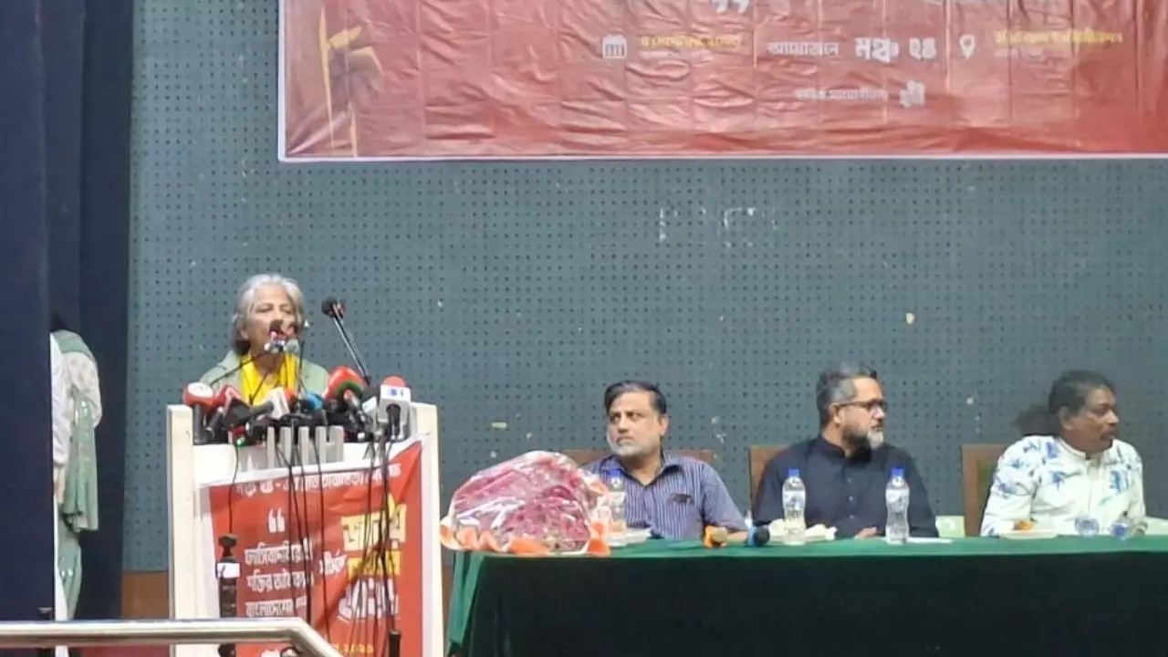 ফ্যাসিবাদী ব্যক্তি বা দল সরলেই ফ্যাসিবাদ শেষ হয় না : শারমিন এস মুরশেদ