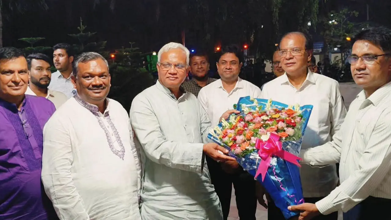 বিএনপির নেতাকর্মীরা বিশৃঙ্খলা করলে এর সুবিধা নেবে পলাতক বাহিনী