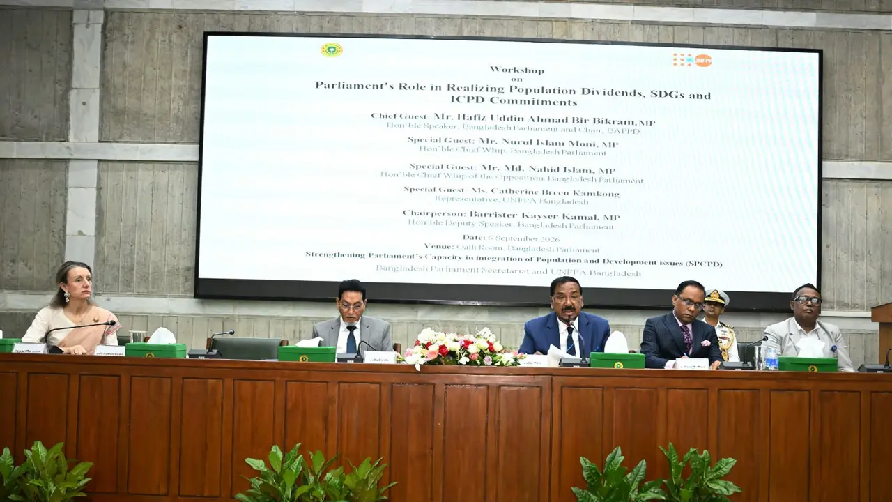 দেশের উন্নয়নে নারী ও পুরুষের সমান অংশগ্রহণ নিশ্চিত করতে হবে : স্পিকার